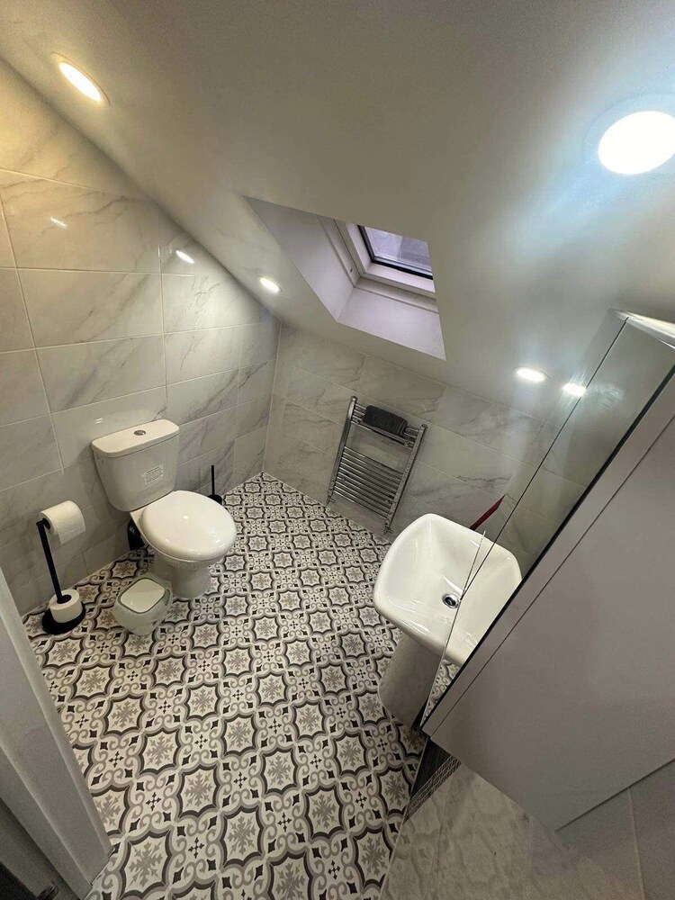 Cardiff Cathedral Apartment