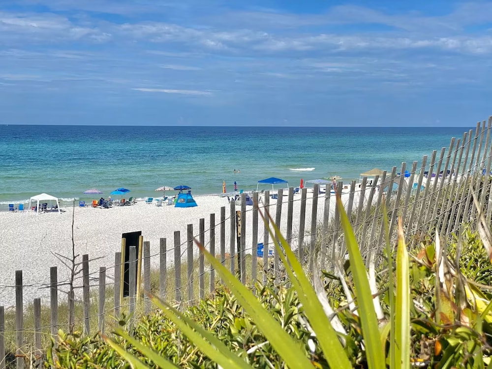 30A Beach House - Seagrove Escape by PHG