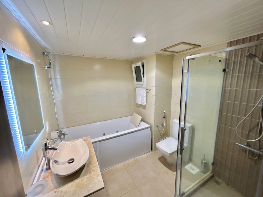 George Residence Banana Island Rd Ikoyi