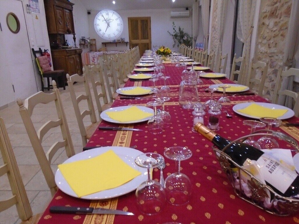 Photo 18