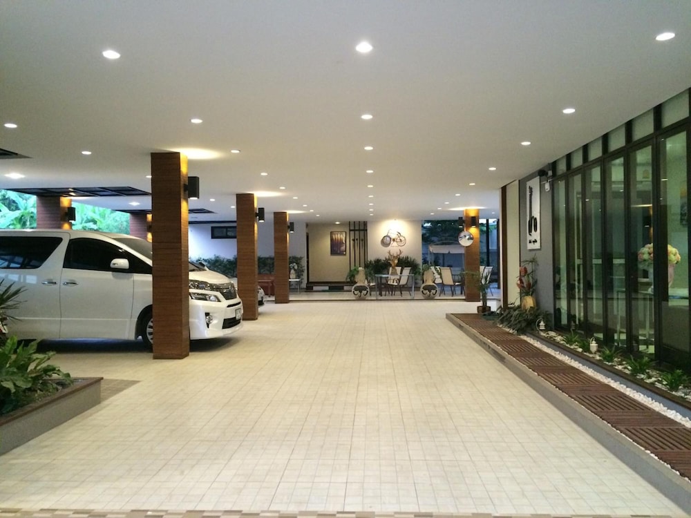 Dino Studio