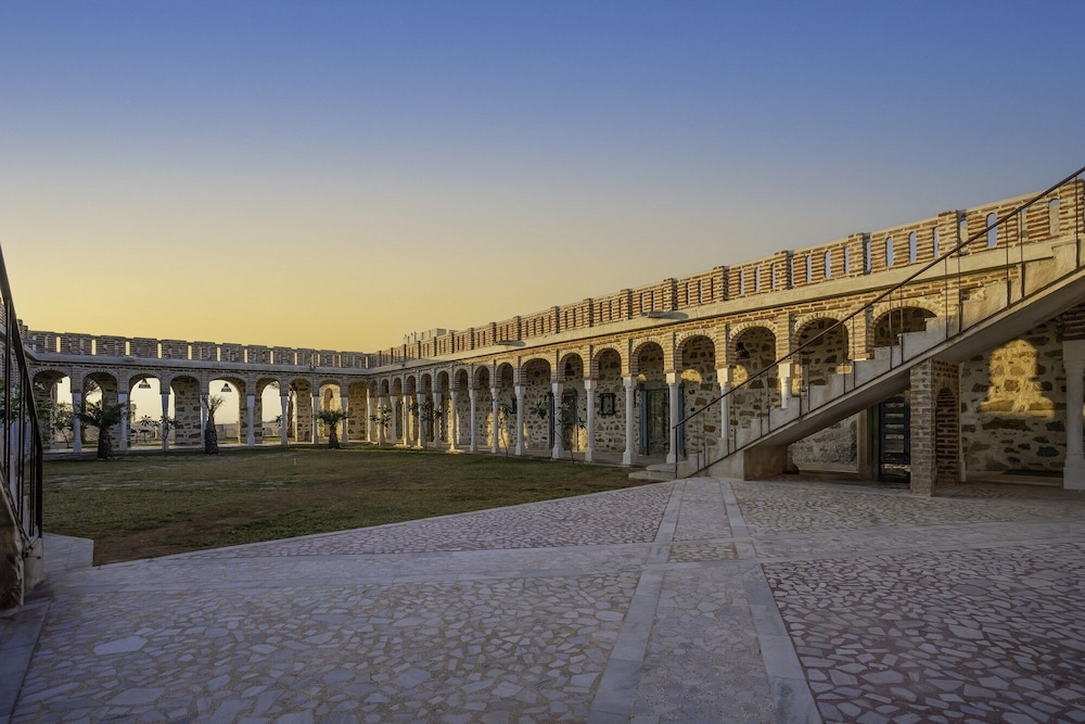 Maya Luxury The Quila Udaipur
