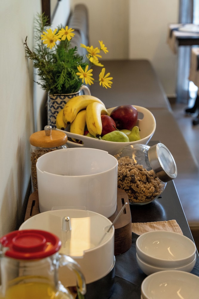 Aerinon Guesthouse