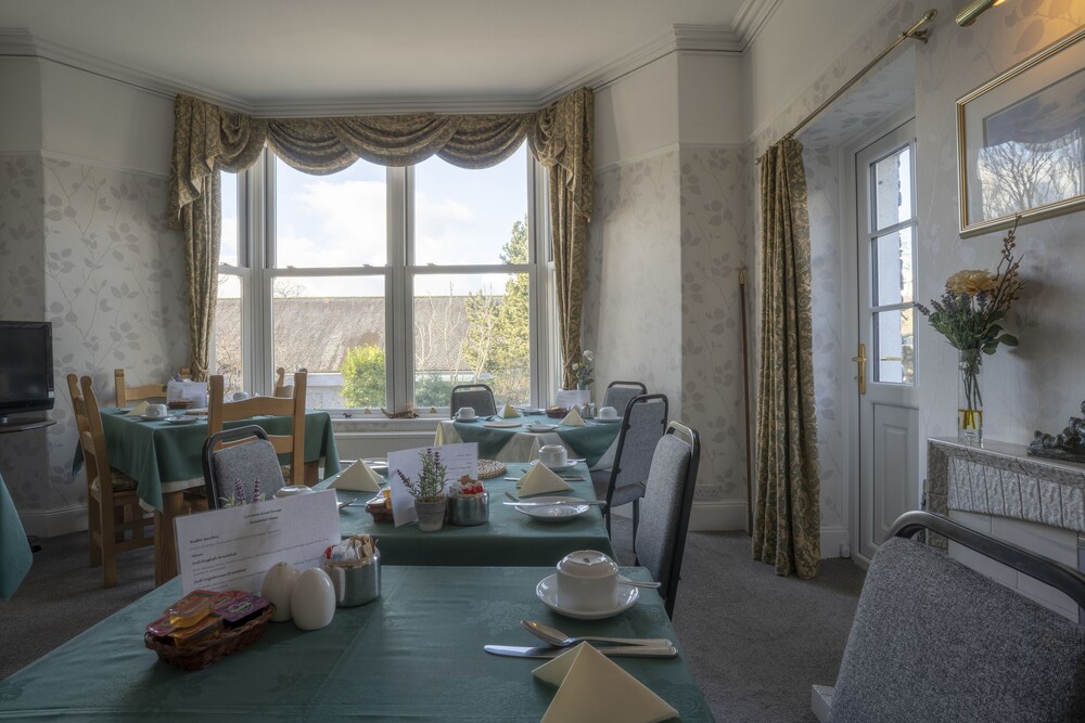 Lyndale Guest House