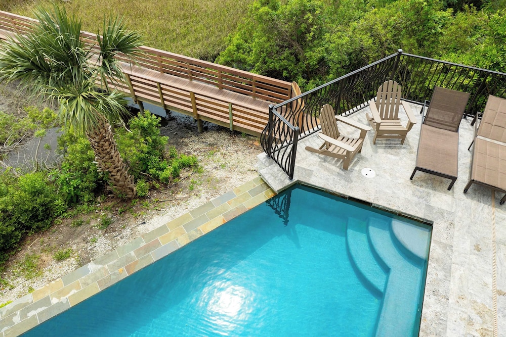 Sleeps 48, 2 Homes w/ Private Beach Access Bradley Circle Buyout by Avantstay