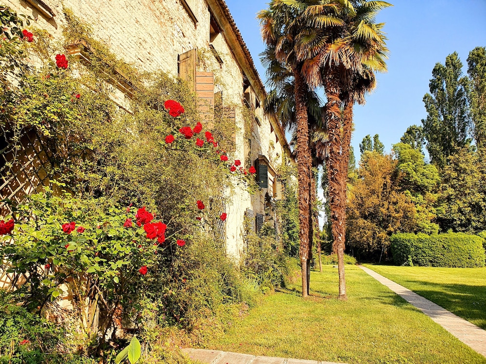 Villa Foscolo - Luxury Rooms & Apartments, photo 5