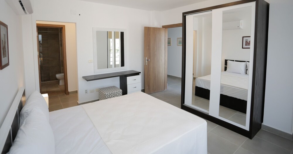 Prime Holidays Amwaj