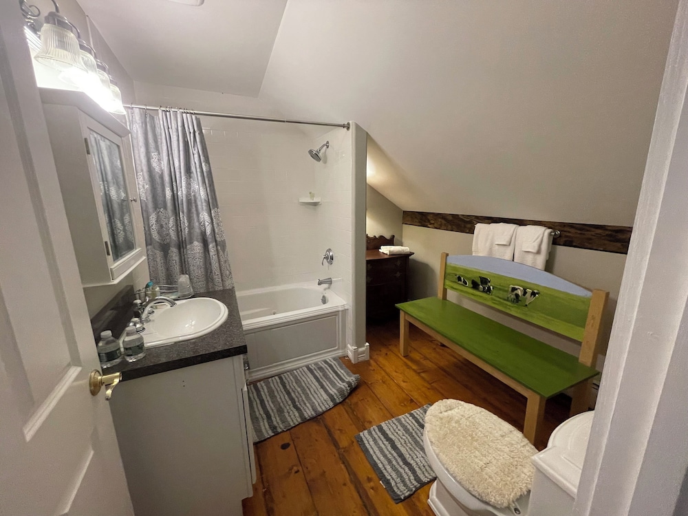 Dodds Brick House Bed & Breakfast