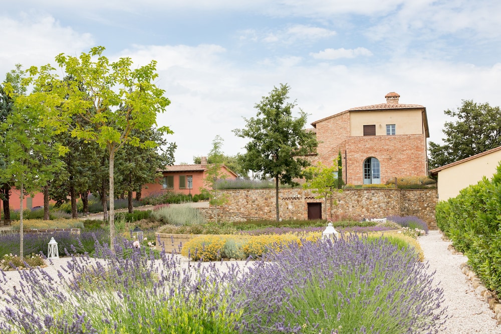 Cignella Resort
