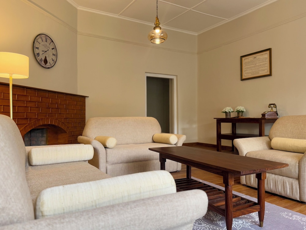 Watawala Tea Plantation Bungalow