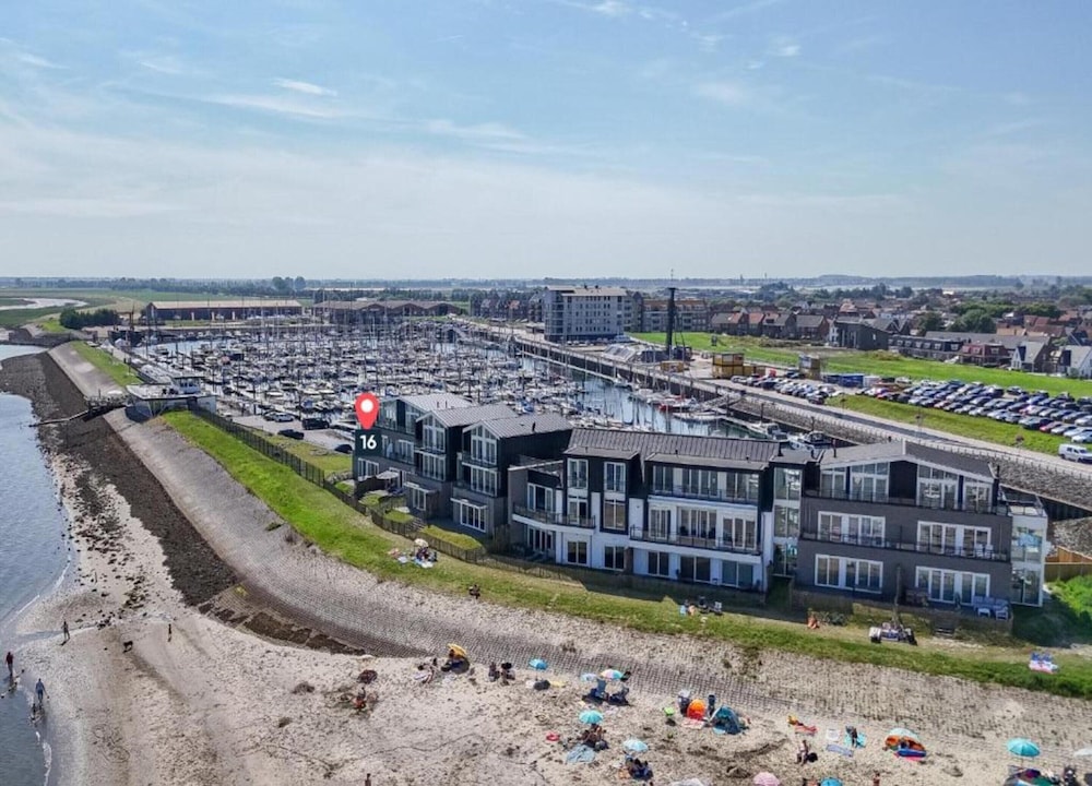 Penthouse in Sint-annaland by the Beach