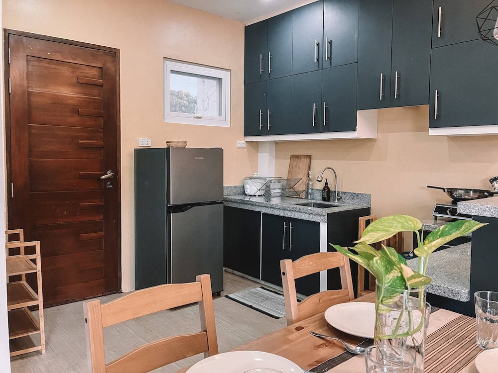 2BR Laid Back Apartment, Near Beach