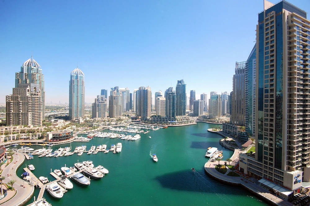 Kennedy Towers - Cayan Tower