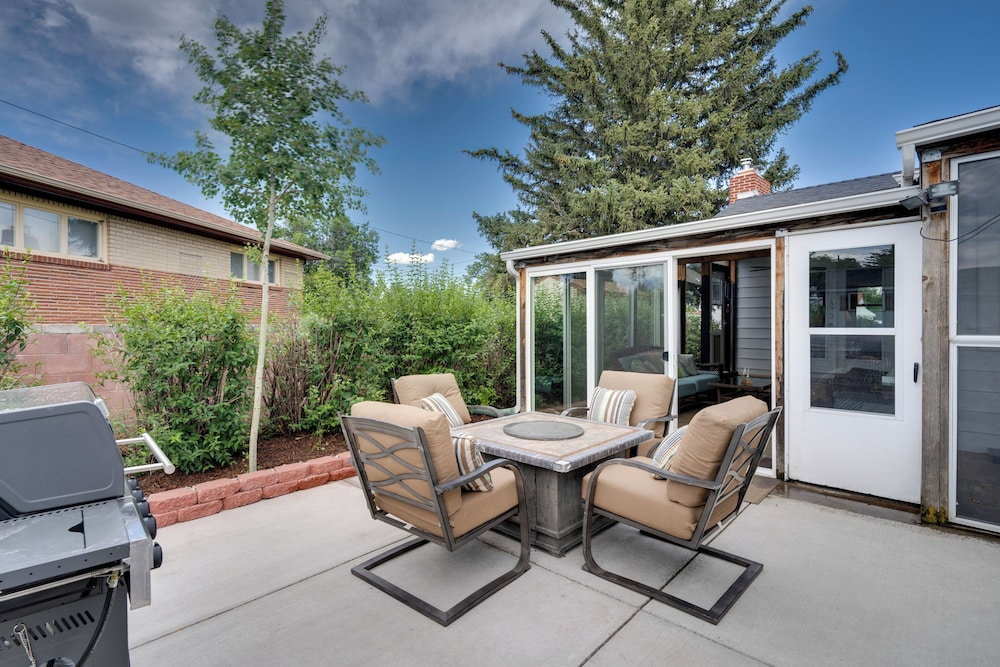Walk to Frontier Days: Cheyenne Home w/ Patio!