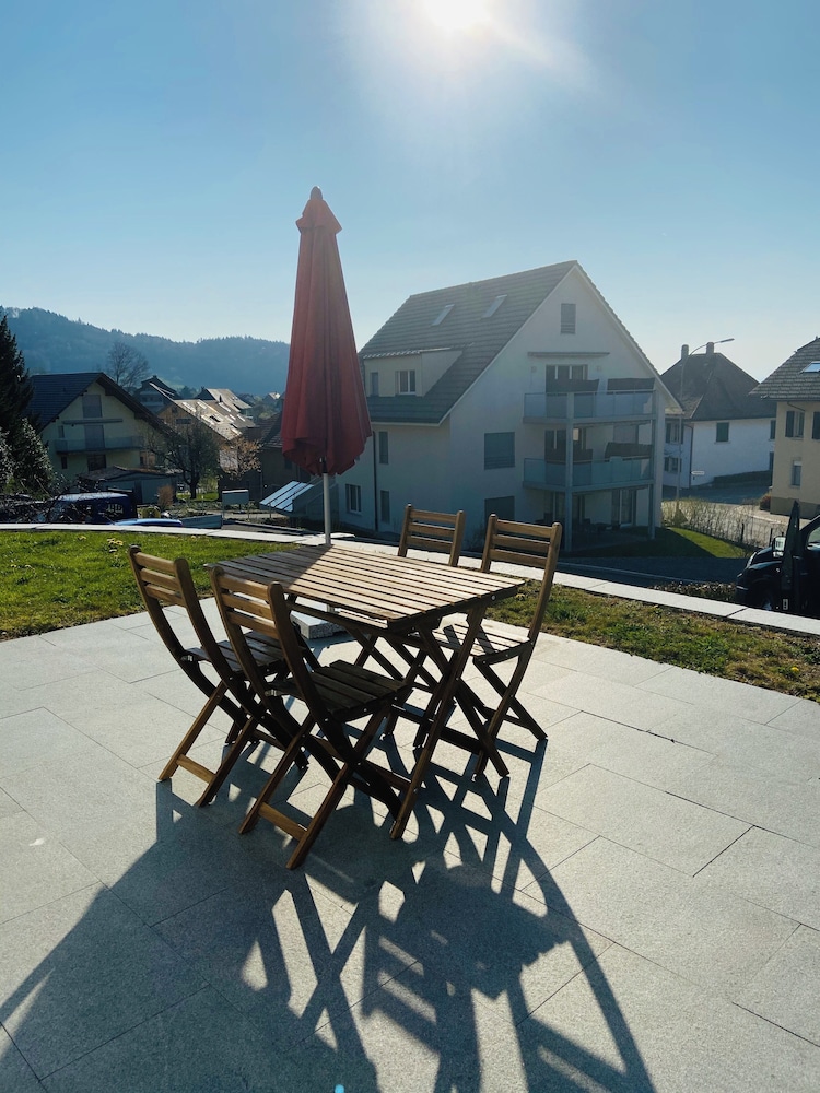 ZIMMERzuVERMIETEN.ch Günsberg