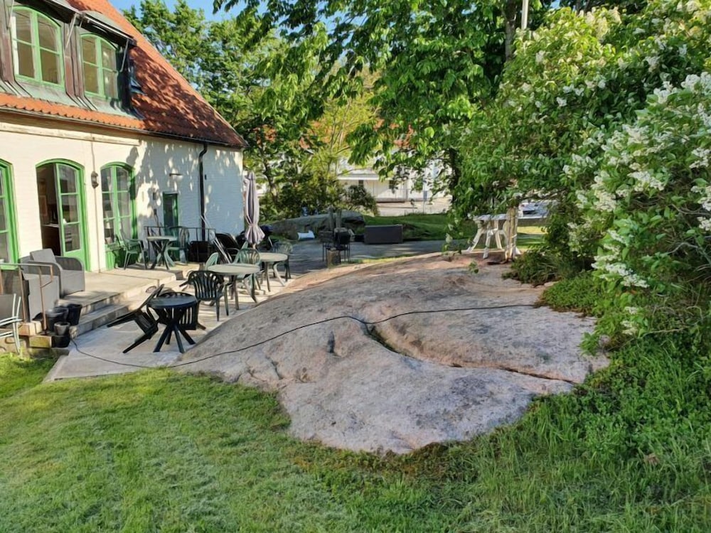 Fjällbacka Pensionat & Vandrarhem