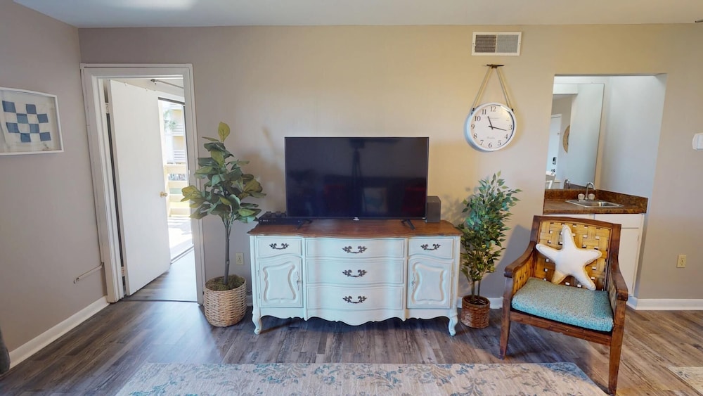 Lighthouse Point 3 by Tybee Vacation Rentals