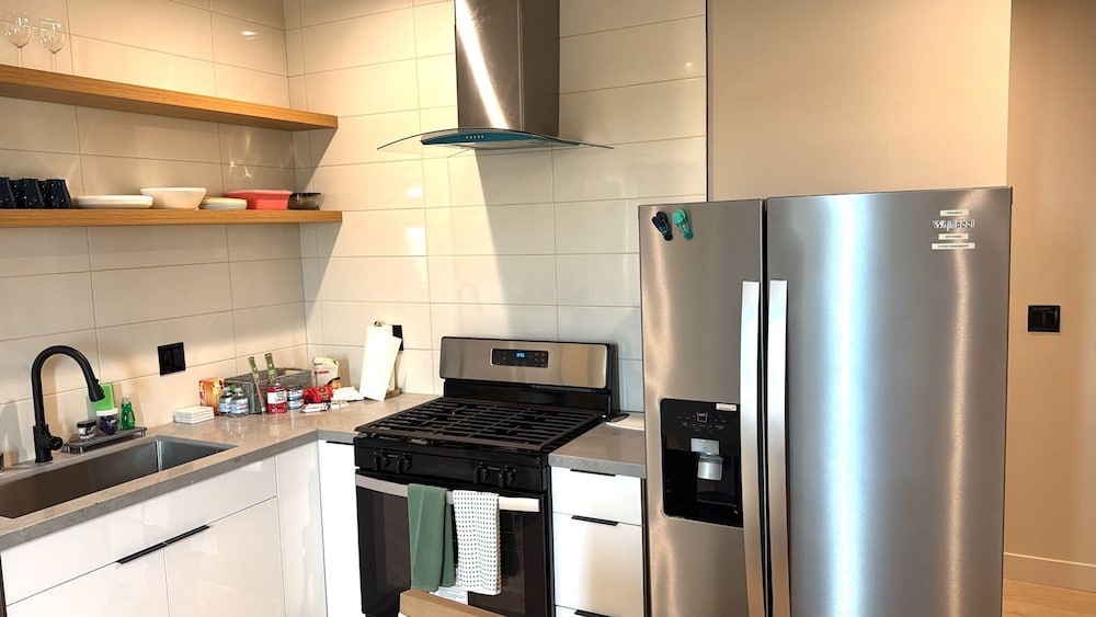 Premier Apts in Vibrant Downtown LA