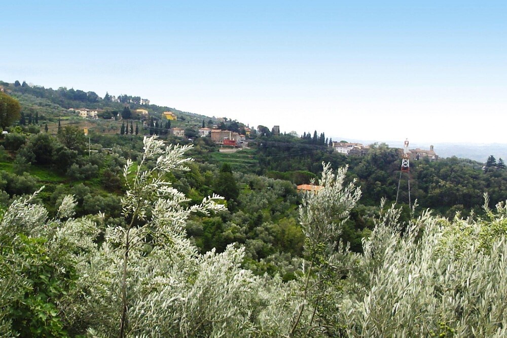 Villa in Tuscany Near Vinci Museum