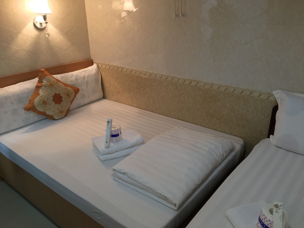 Everest Guest House