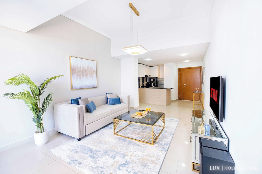 LUX  The Ocean View Suite