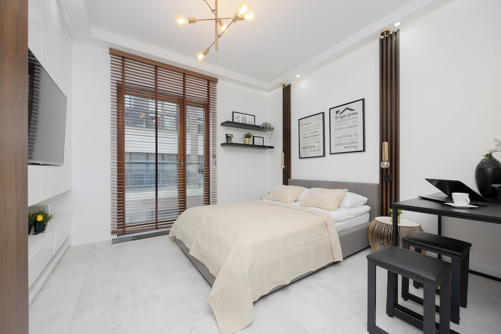 Pawia Studio Warsaw by Renters view 5