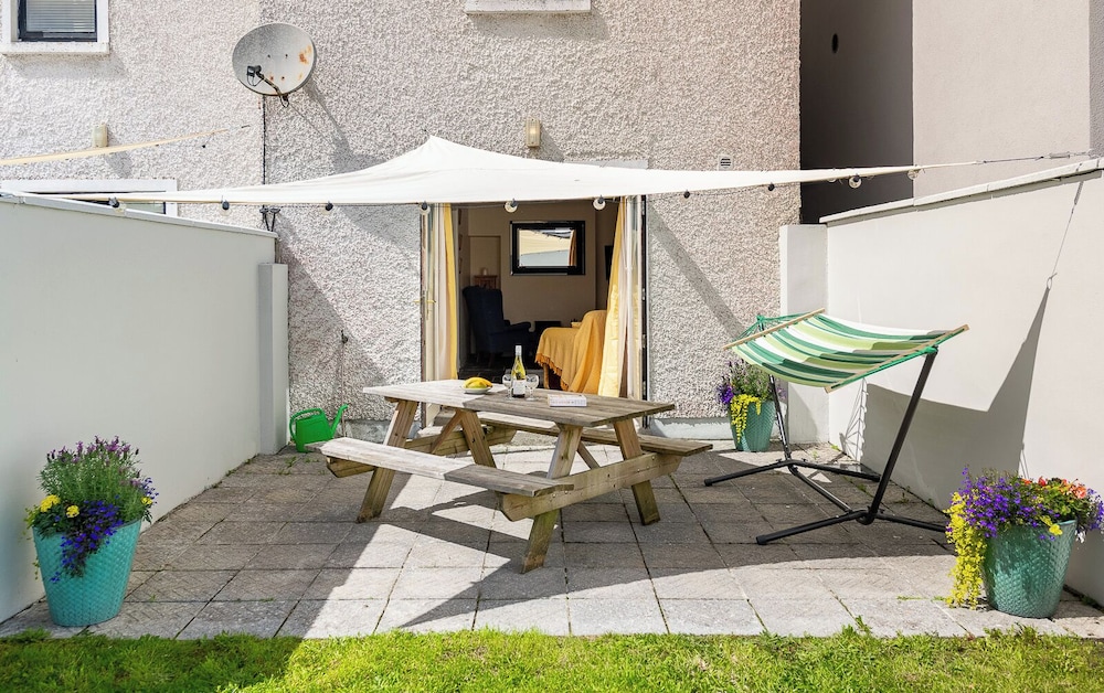 3 Bedroom pet Friendly Home in the Heart of Kenmare Town