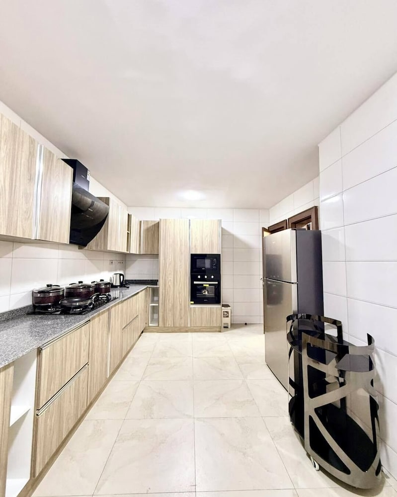 Declans Apartment