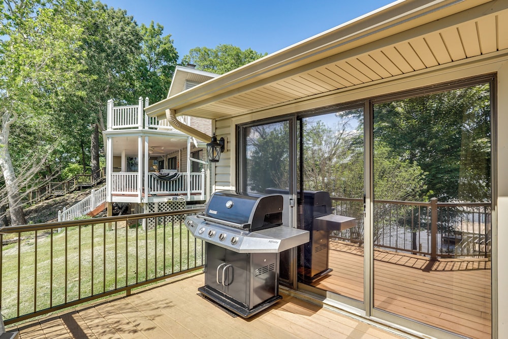 Retreat w/ Dock & Views in Lake of the Ozarks