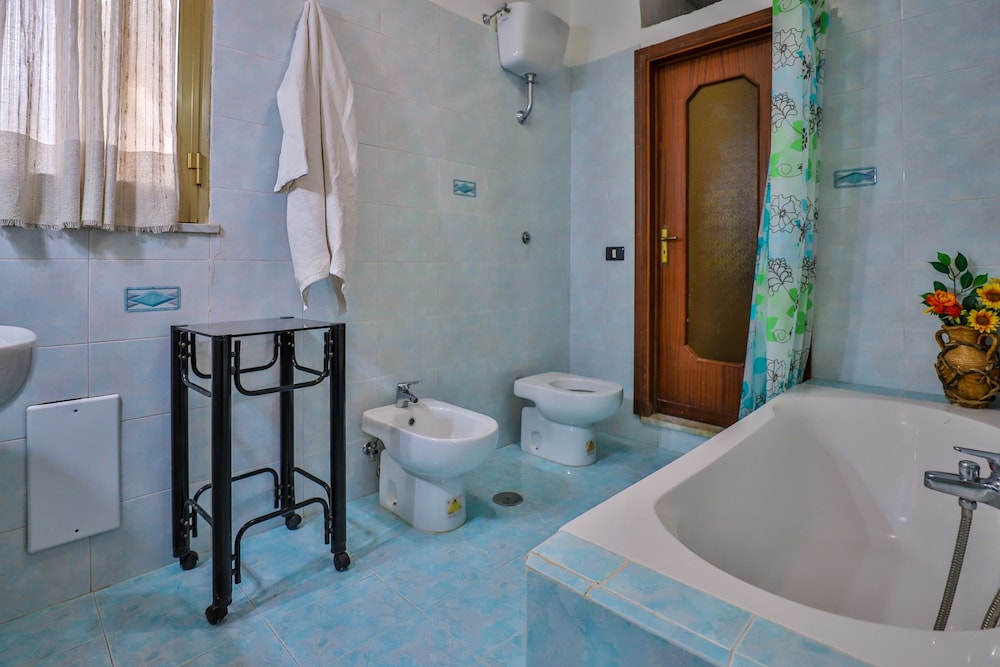 Casa Belvedere en Pimonte — bathroom