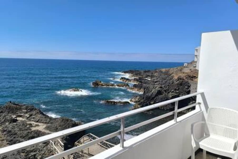 La Caleta Reviva Canarias
