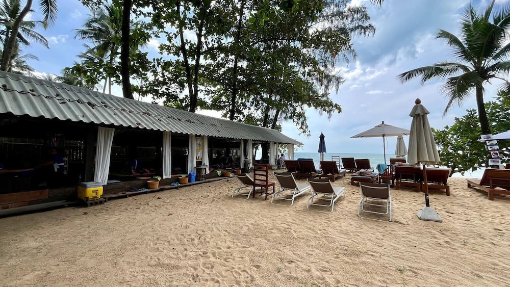 Khaolak Pool Villa With 3 Bedrooms