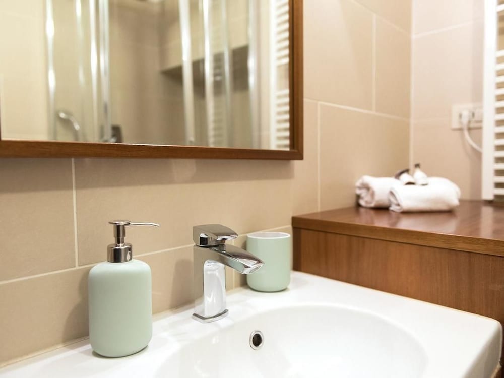 Trevi Fountain - Lovely Loft Apartment