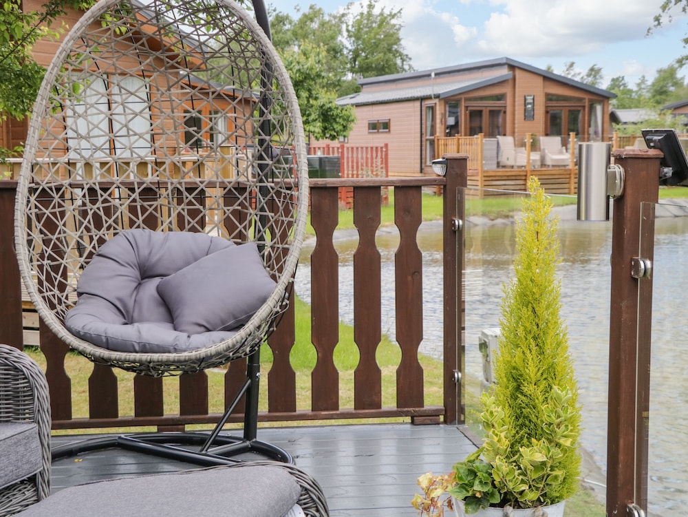 Loluke Lodge on The Lake