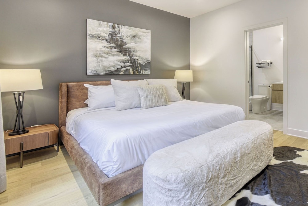 201 Verbier Building 7 - Image 2