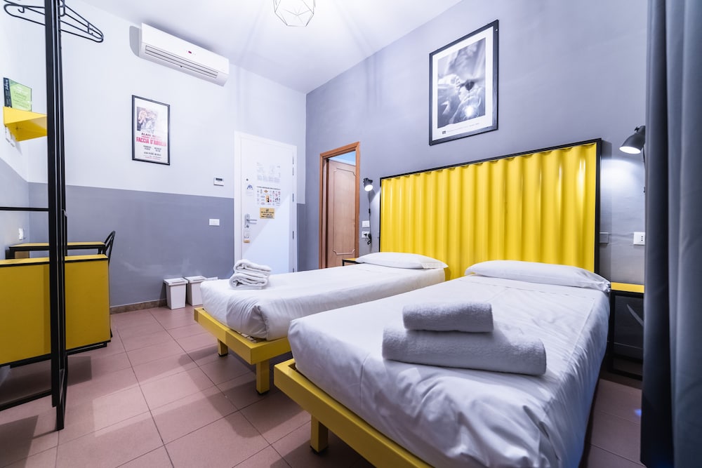 YellowSquare Rome