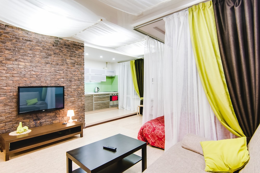 Aura Apartments