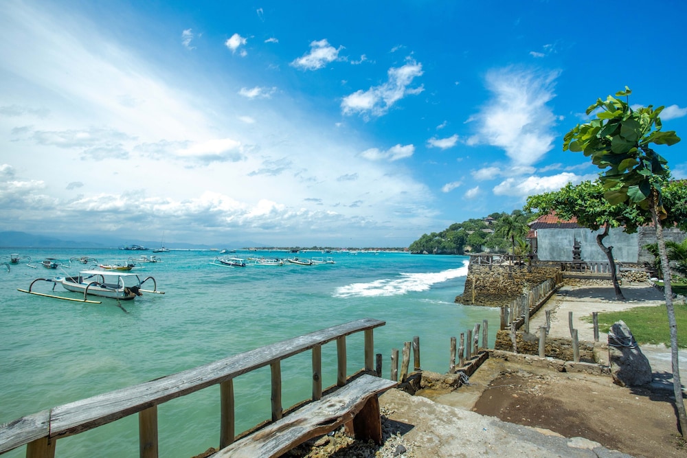 D'Muncuk Huts Lembongan view 4