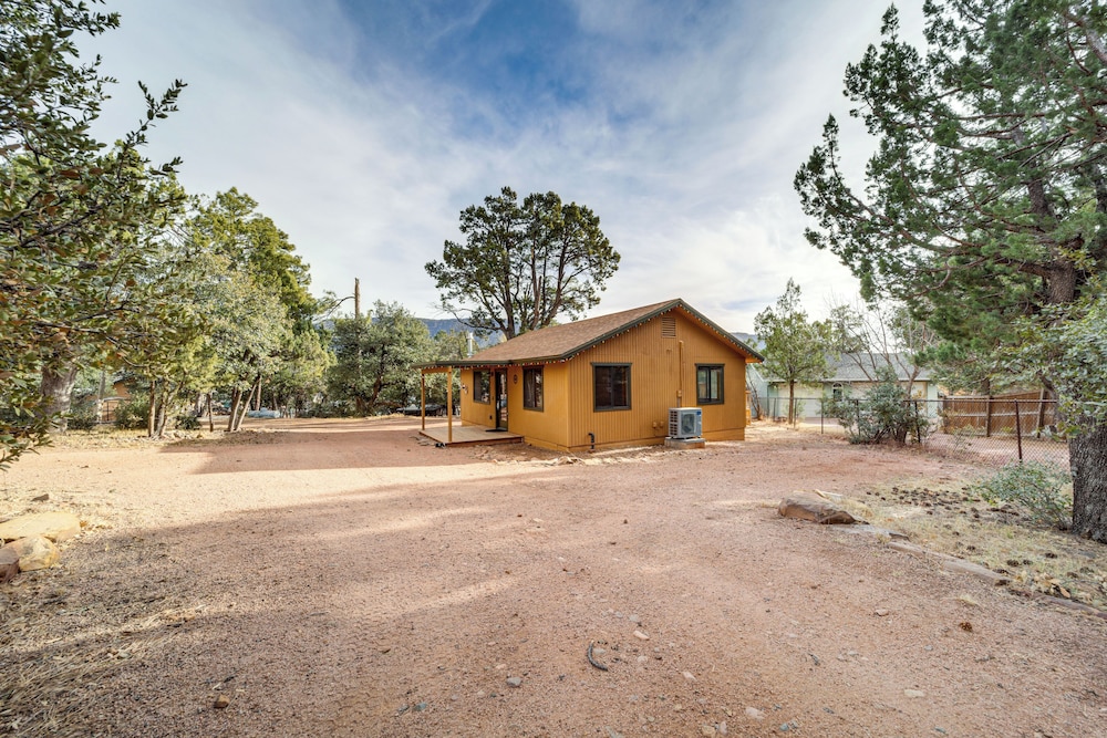 Outdoor Entertainment Spaces: Remote Pine Home!