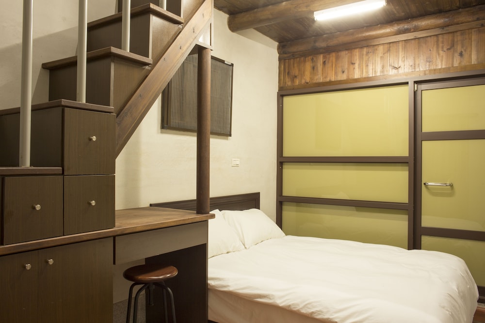 Horseshoe Crab Cottage - Hostel