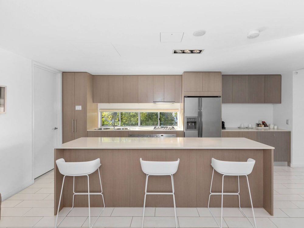 Luxury Apartments on Bells Boulevard