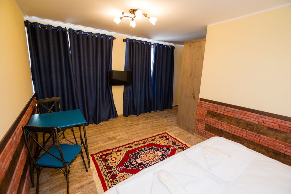 Metekhi's Galavani Hotel - Hostel