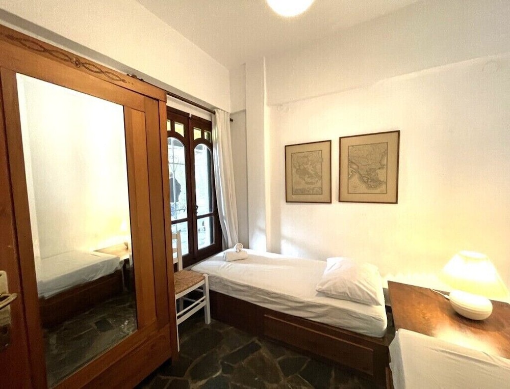 Spacious Maisonette on the "eu Blue Beach" of Kalogria in Sithonia in Greece view 4
