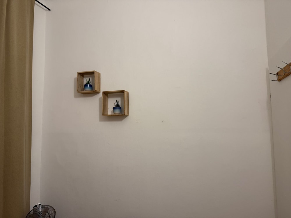 Comfy 2BR Apt Westbahnhof Area