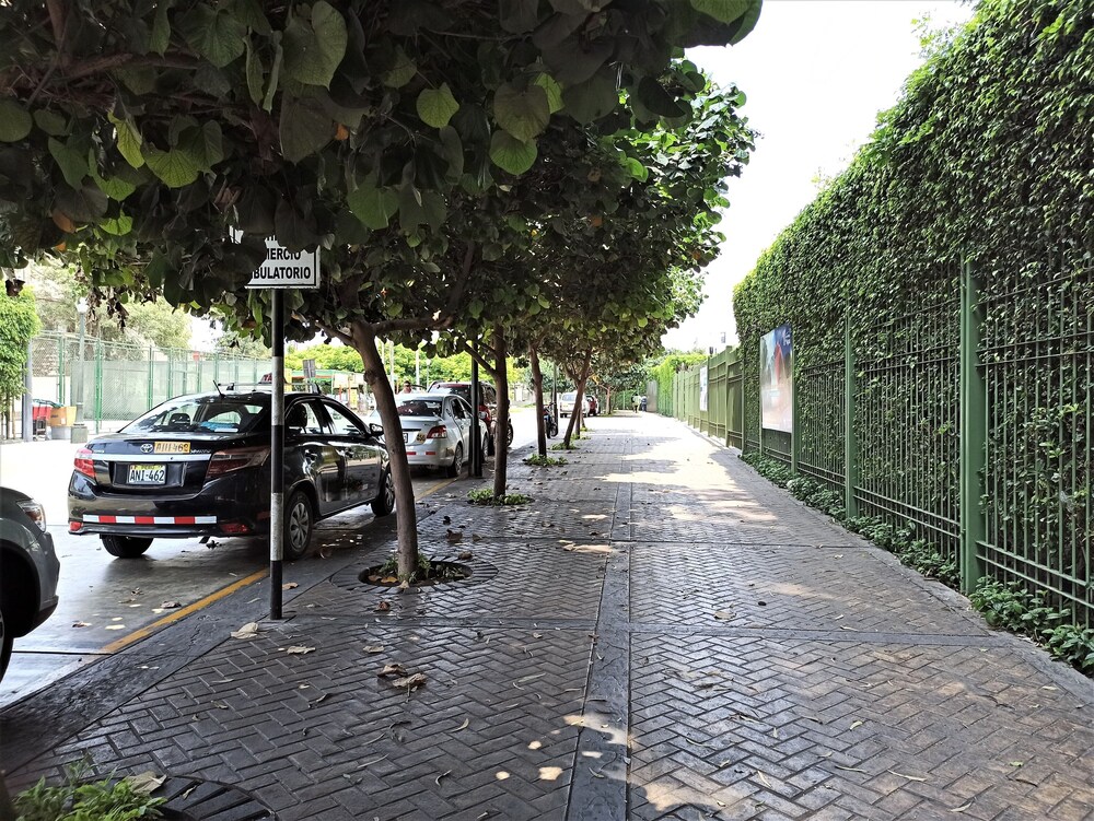 Eral Apartments Parque 1