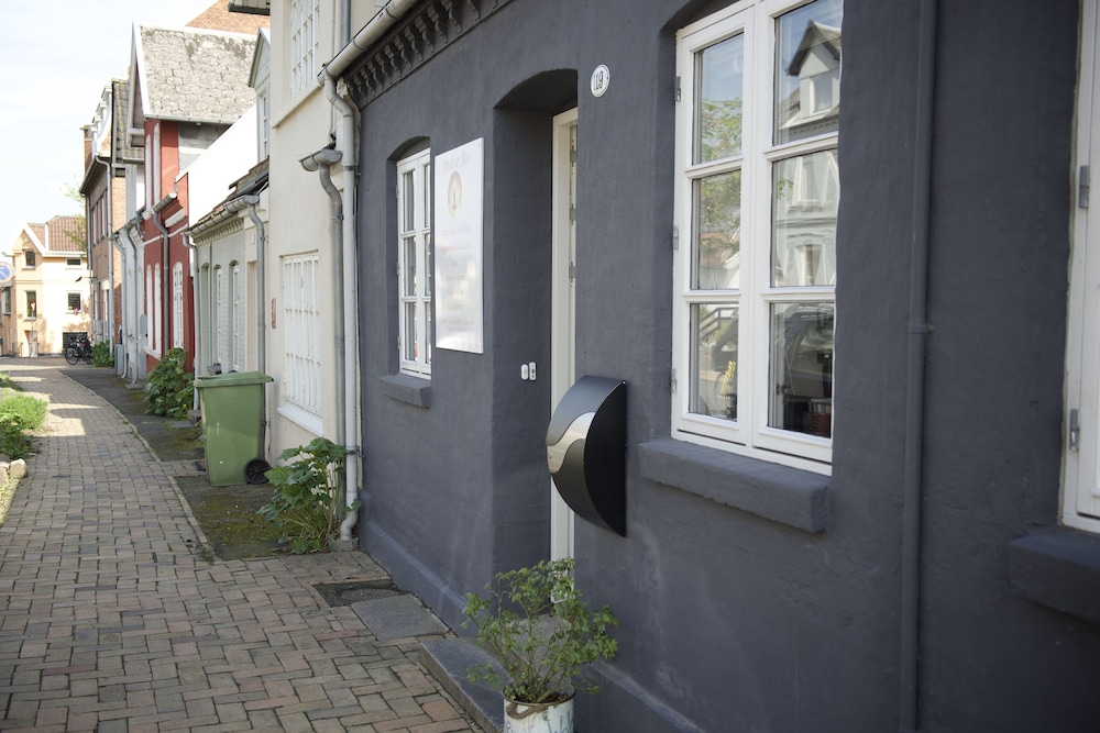 Odense Vacations - Lotus BB  Spa - Indre Ro Yoga - Property Image 34