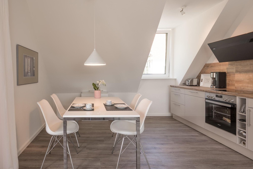 Liebevoll Eingerichtete Ferienwohnung in Husum