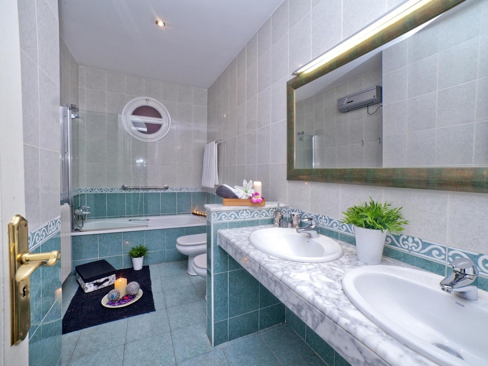 Villa Victoria Barcelona Unique Luxury Villa