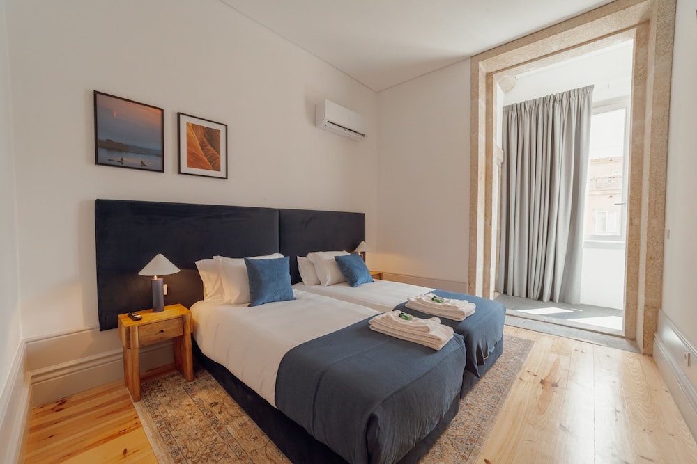 Heart OF Porto Apartment D by Vacationy