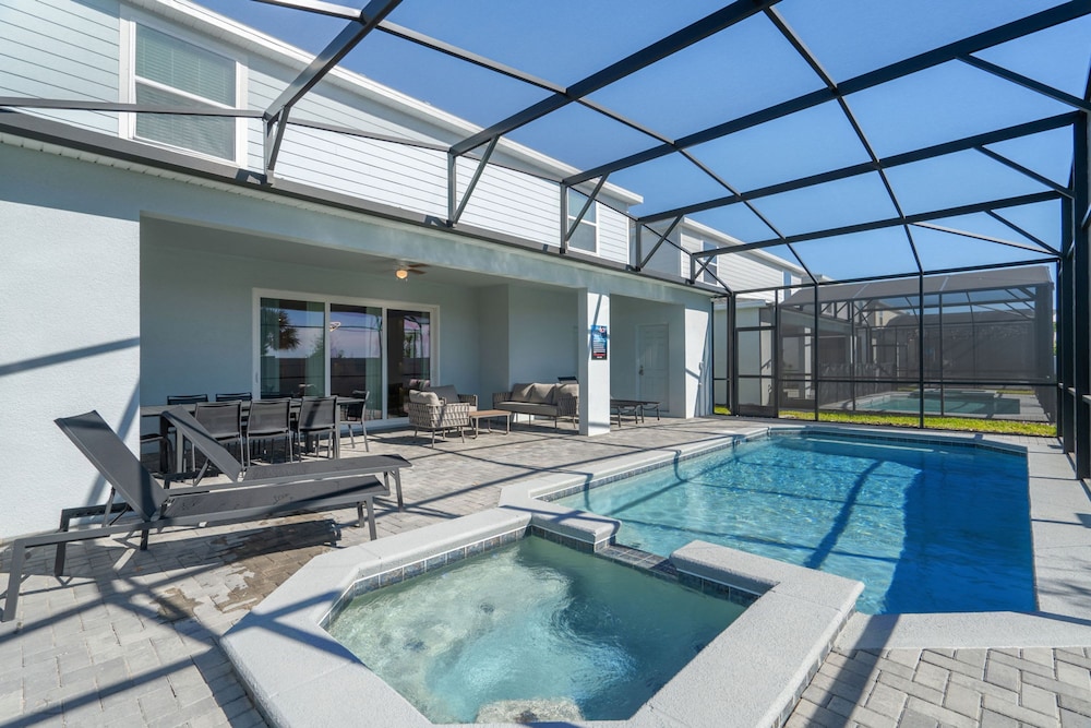 Ultimate 10 Bed Luxury Retreat With Epic Playroom view 3